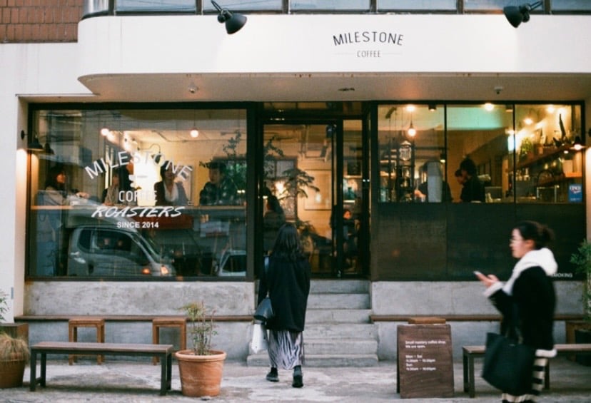Milestone Coffee Apgujeong Gangnam Seoul Beomgyu TXT Vienna coffee flat white cafe
