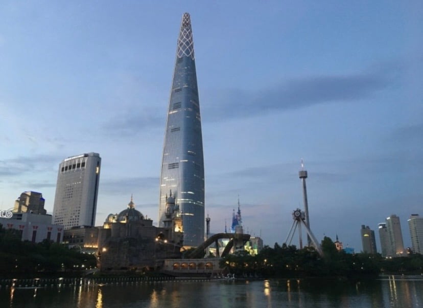 Seokchon Lake Seoul Jamsil Lotte World castle TXT members trainee days golden hour